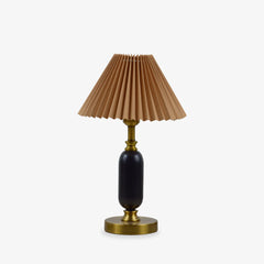 American-Style Pleated Table Lamp